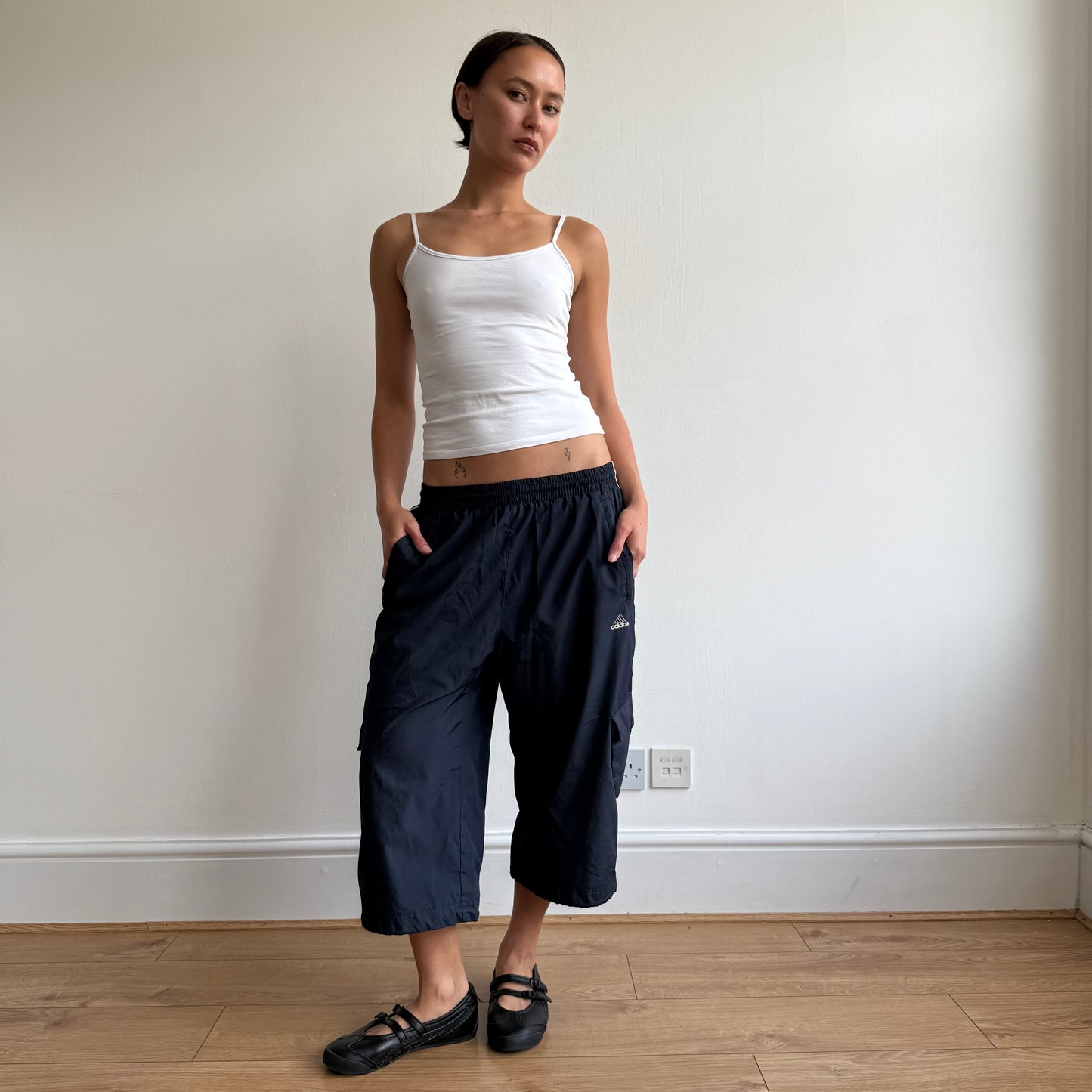 Navy Adidas capris - Size M + XL