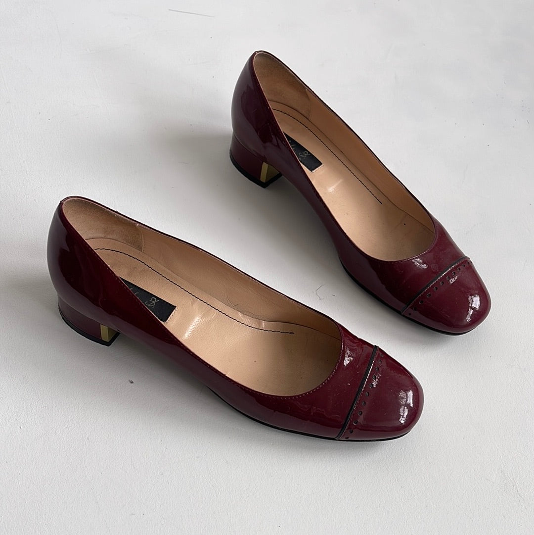 Red heeled ballet shoes - Size UK7