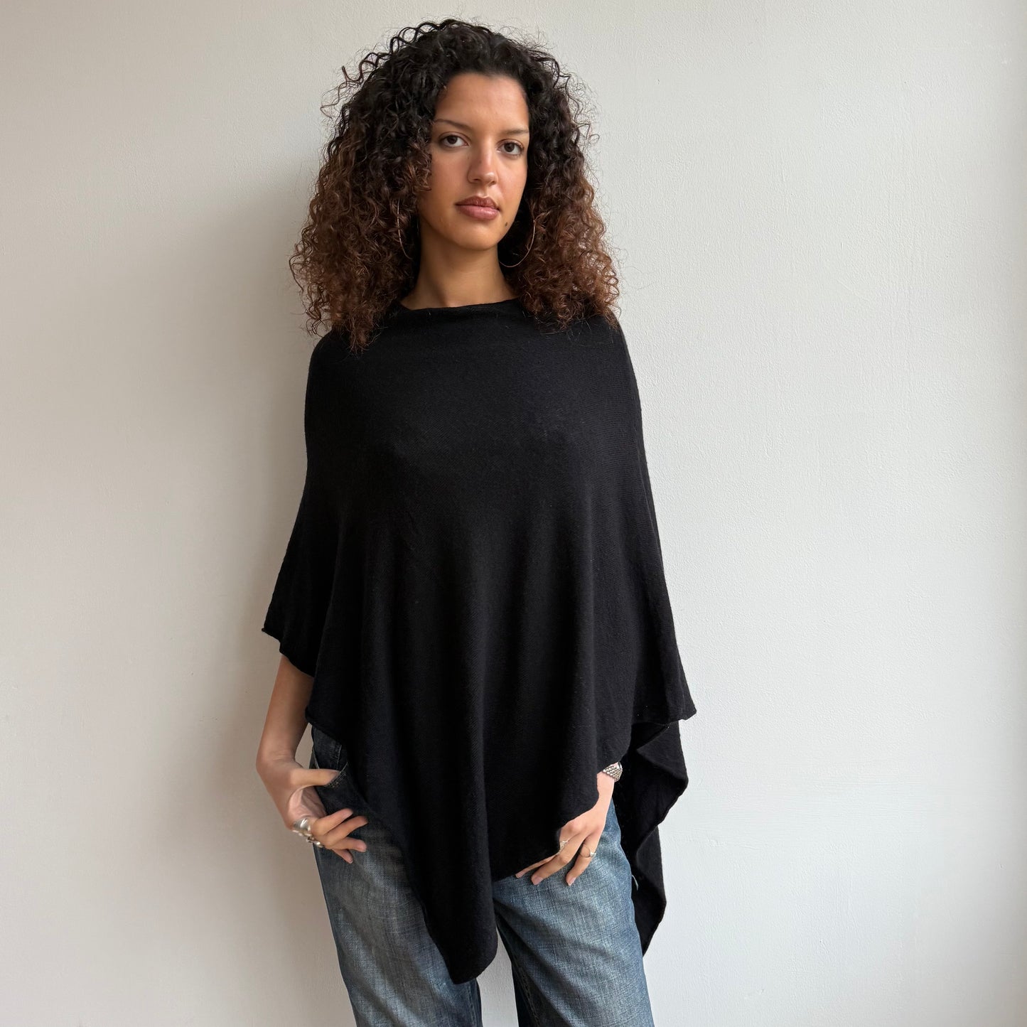 Black soft poncho - One Size