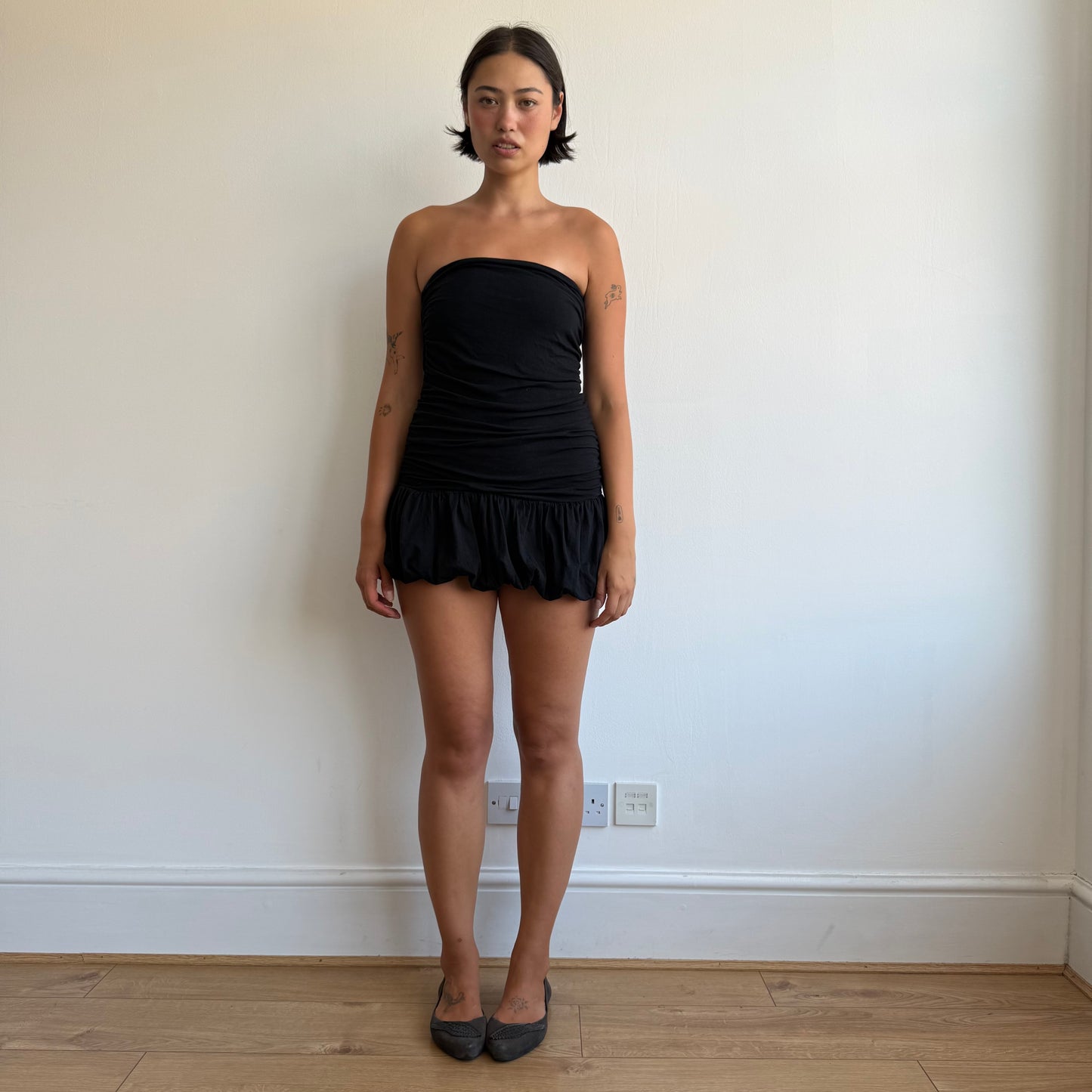 Black ruched bubble mini dress - Size XS