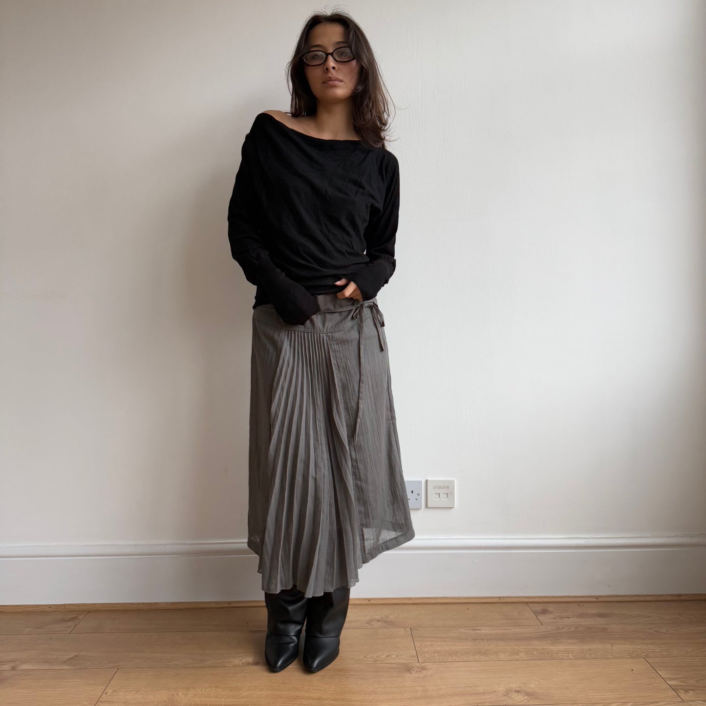 Grey plisse midi skirt - Size S