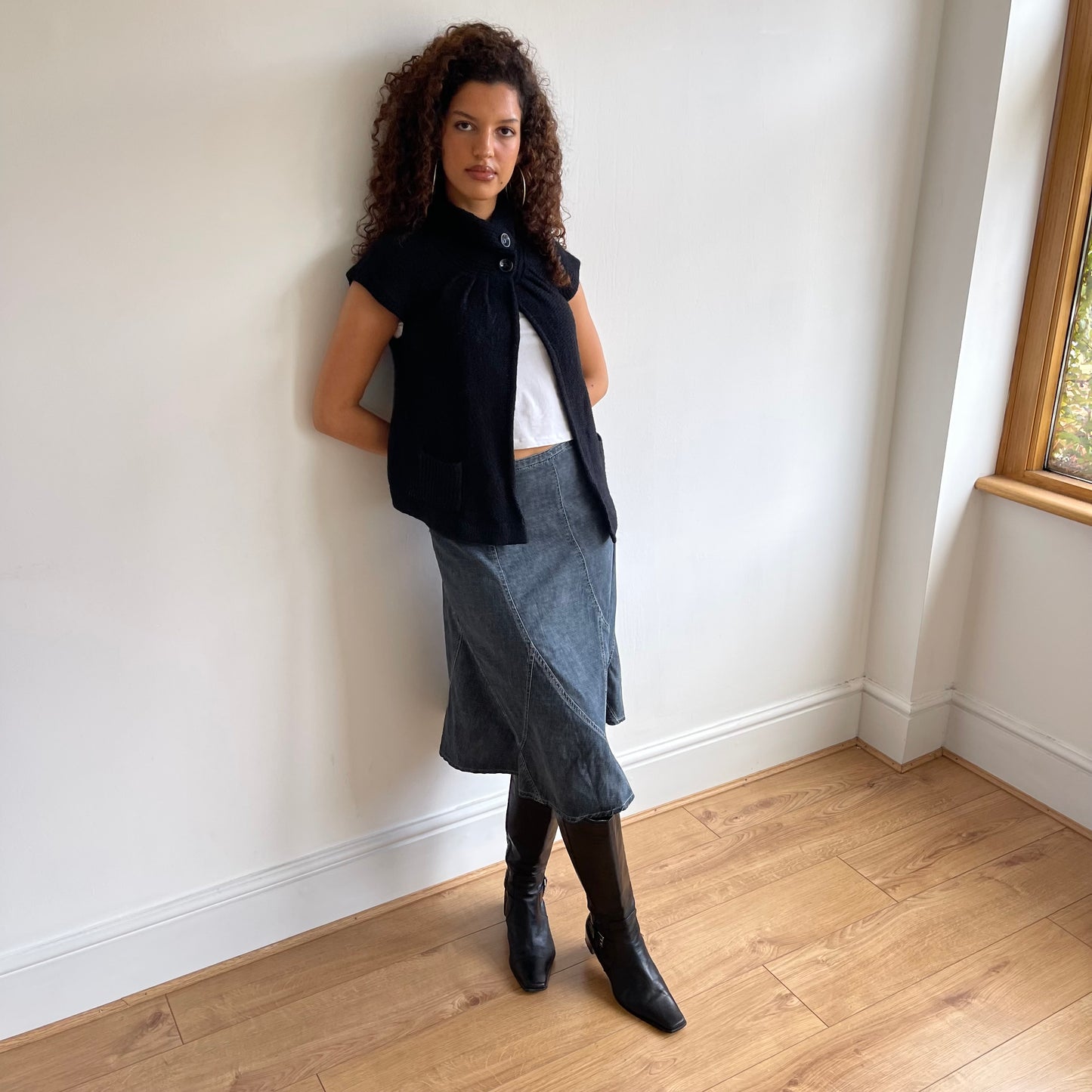 Black short sleeve knit gilet - Size S/M