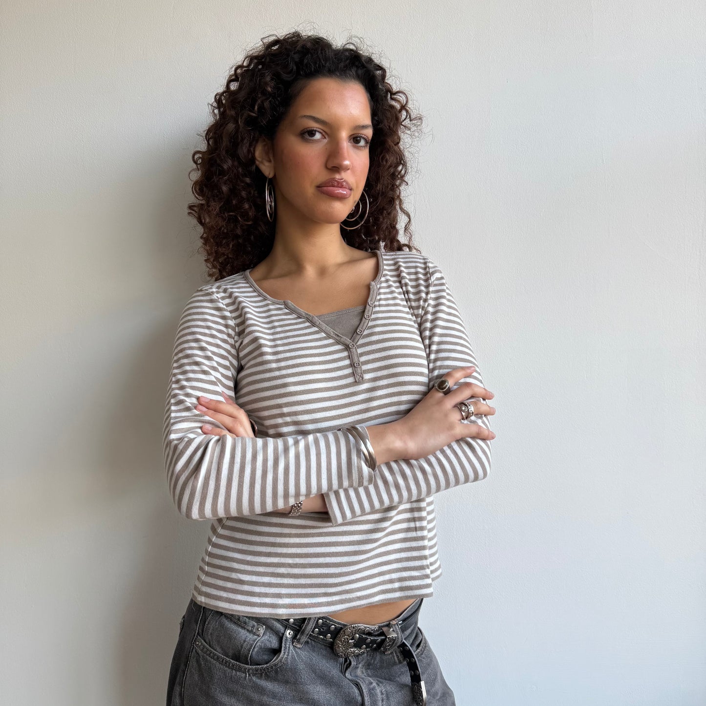 Brown striped long sleeve - Size M
