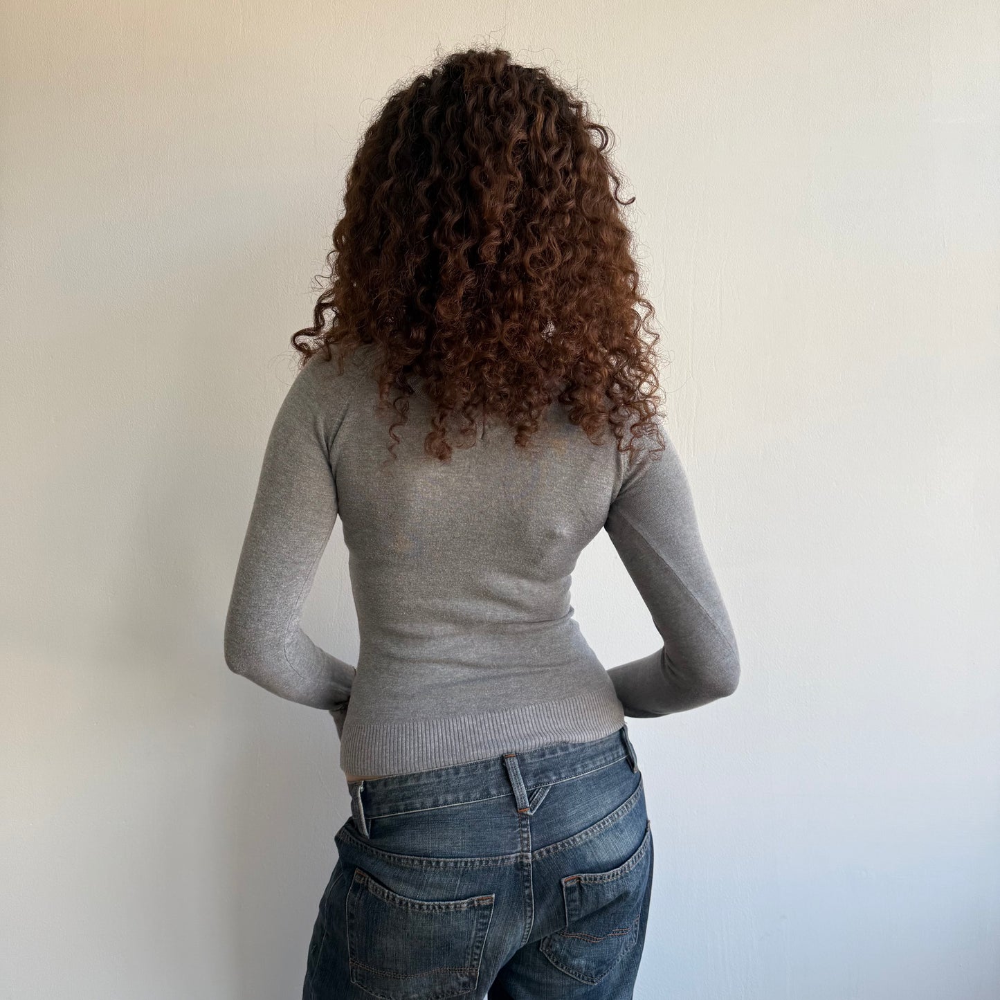 Grey v-neck knit - Size S