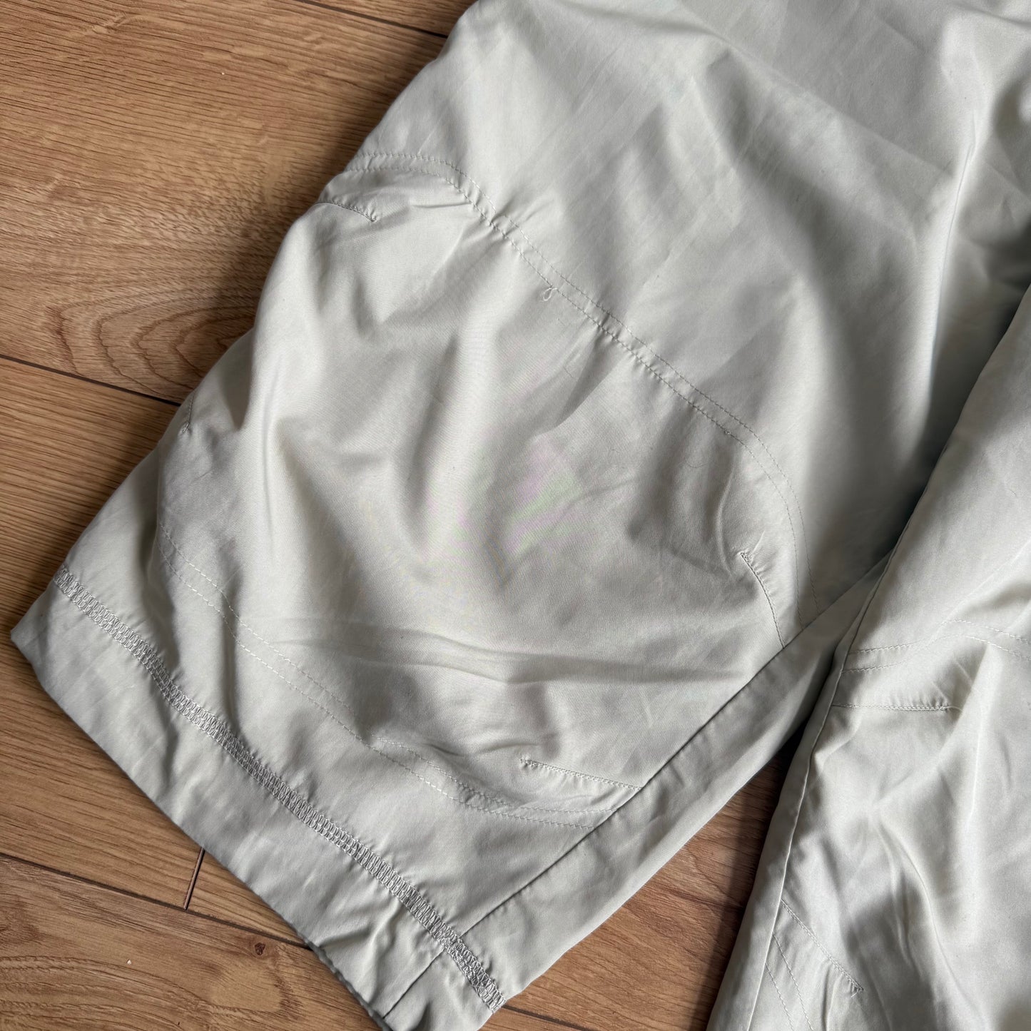 Beige Puma capris - Size L