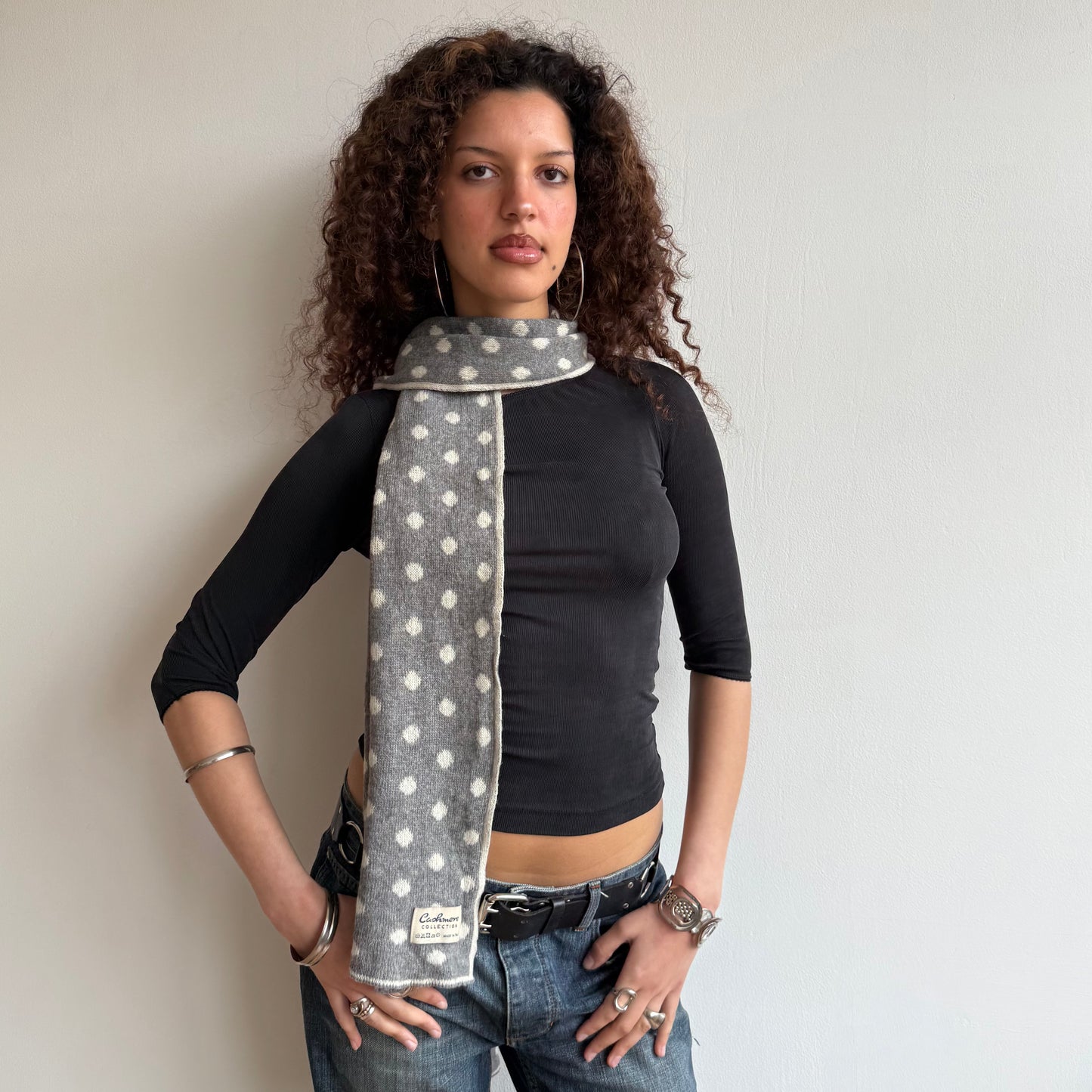 Polka dot reversible cashmere scarf