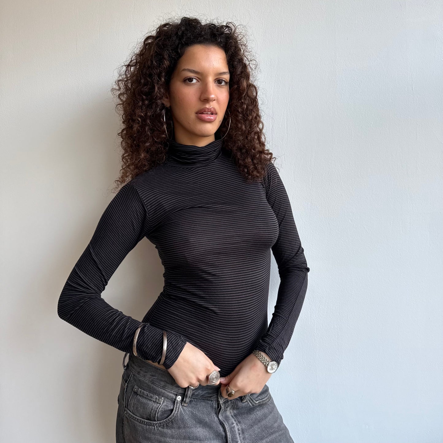 Dark brown striped roll neck - Size S
