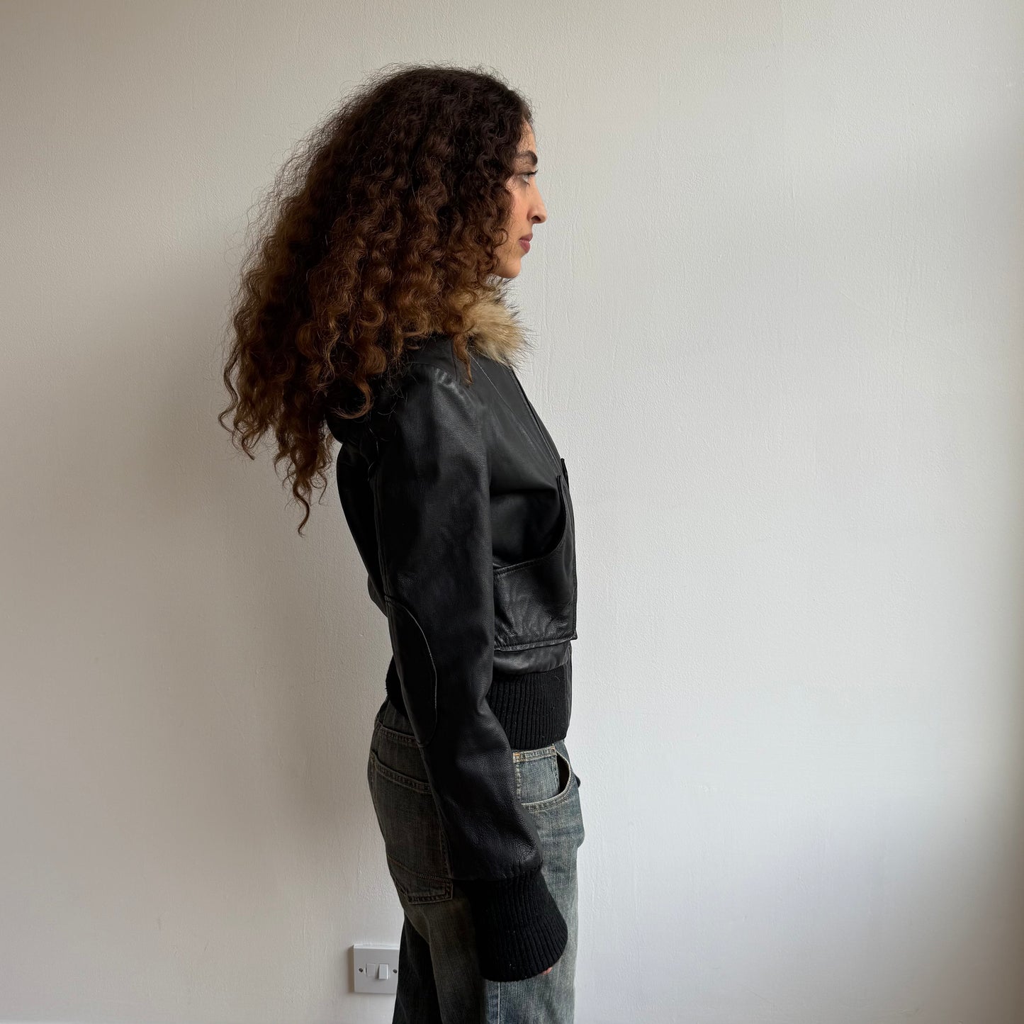 Black leather fur hood bomber - Size S