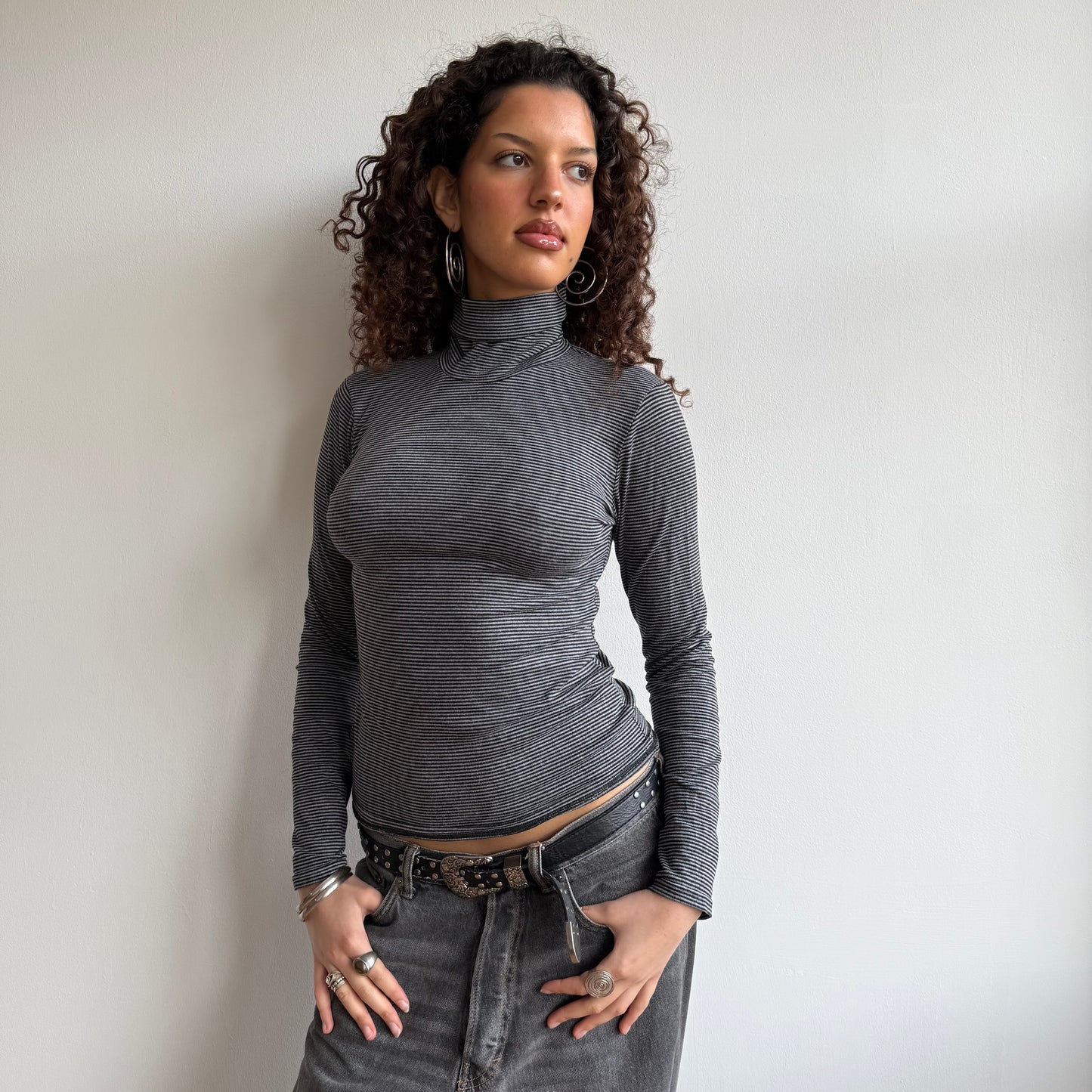 Black and grey striped roll neck - Size s