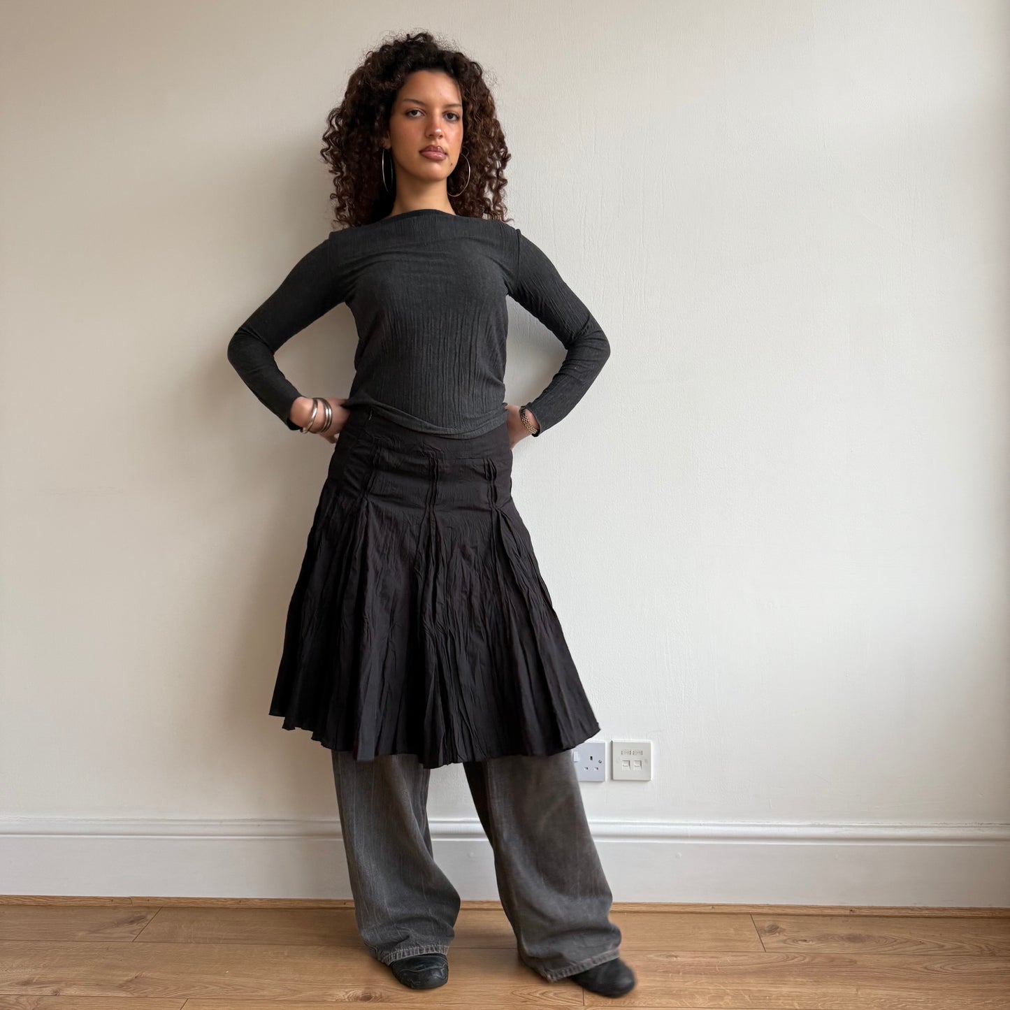 Black pleat midi skirt - Size S