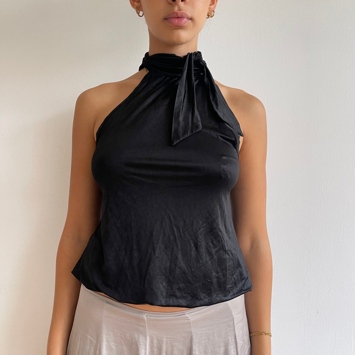 Black slinky halterneck - Size S