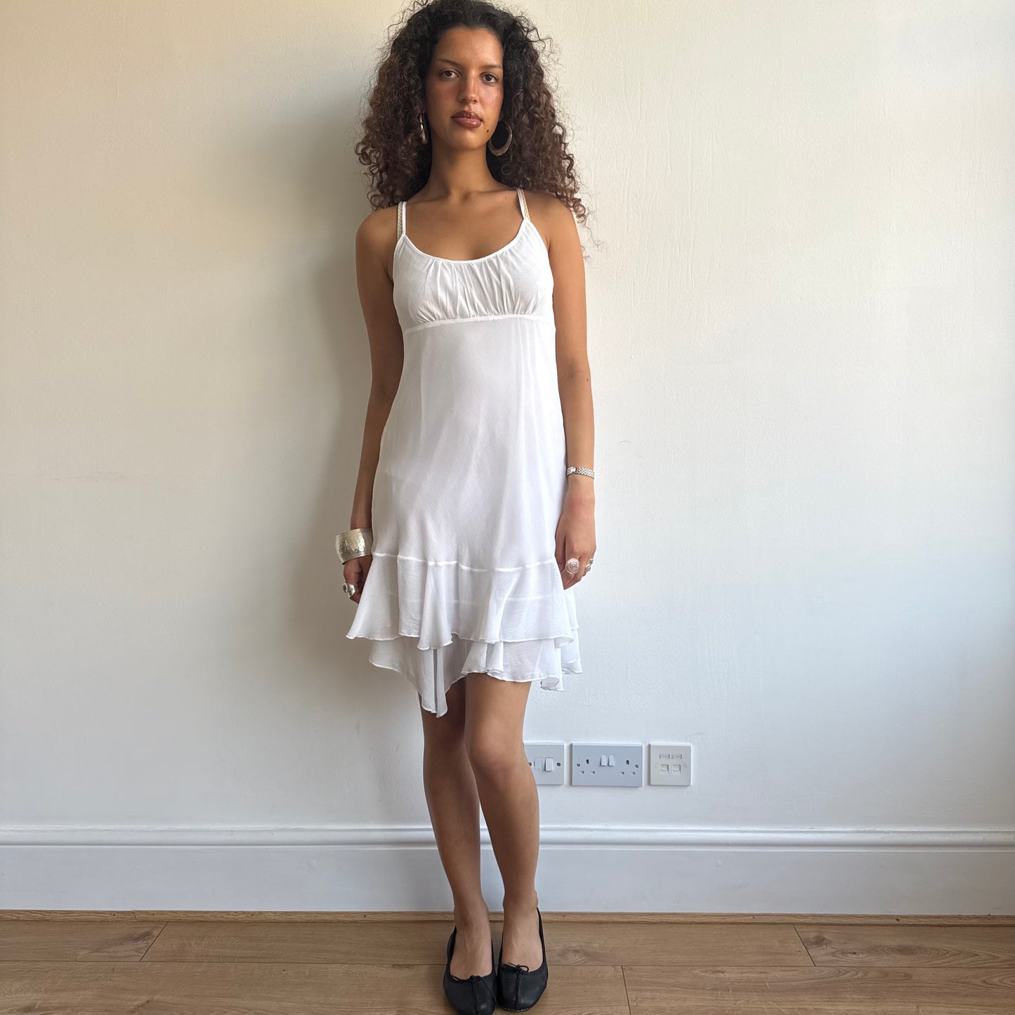 White ruffle dress - Size S