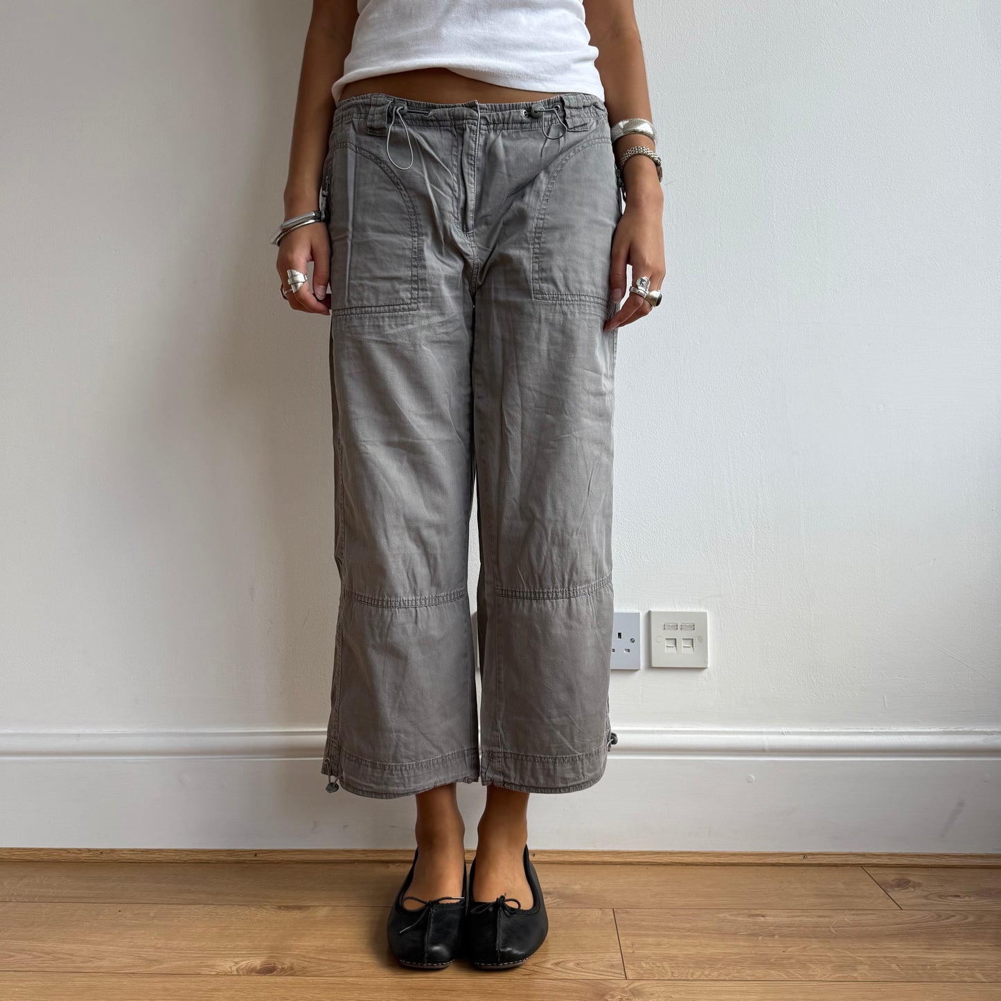 Khaki grey toggle capris - Size M