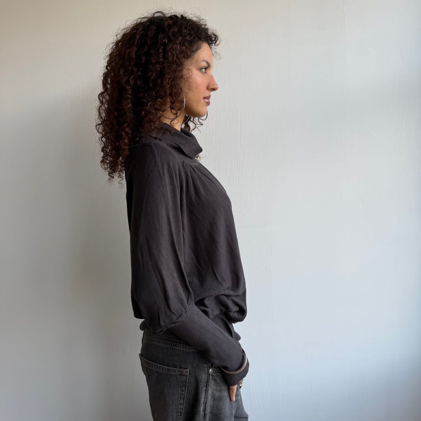 Brown slouchy roll neck - Size M