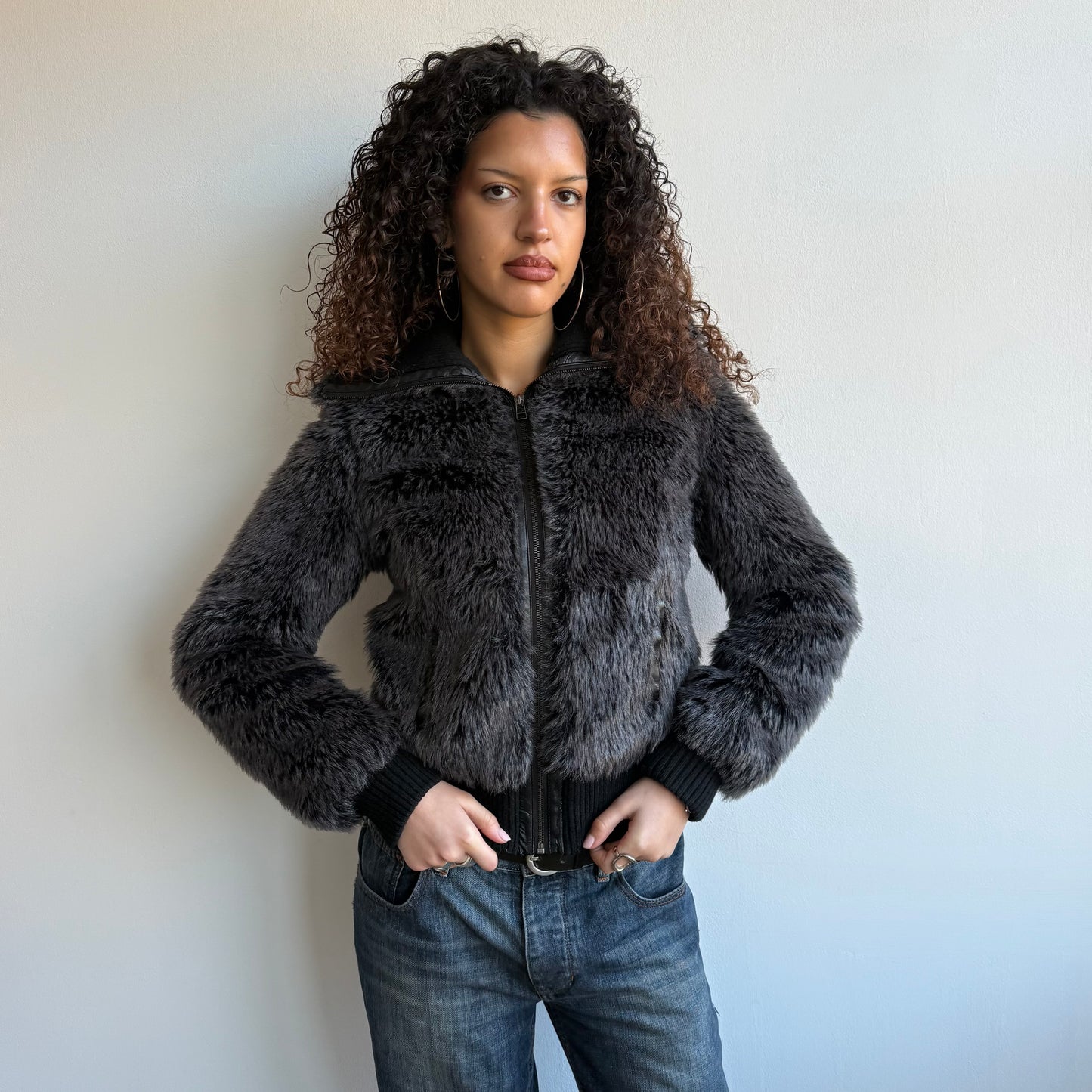 Black fur bomber - Size M