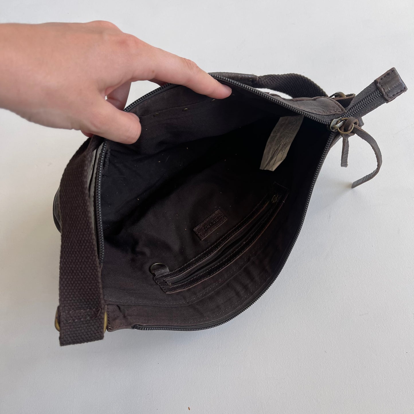 Brown leather bag - O/S