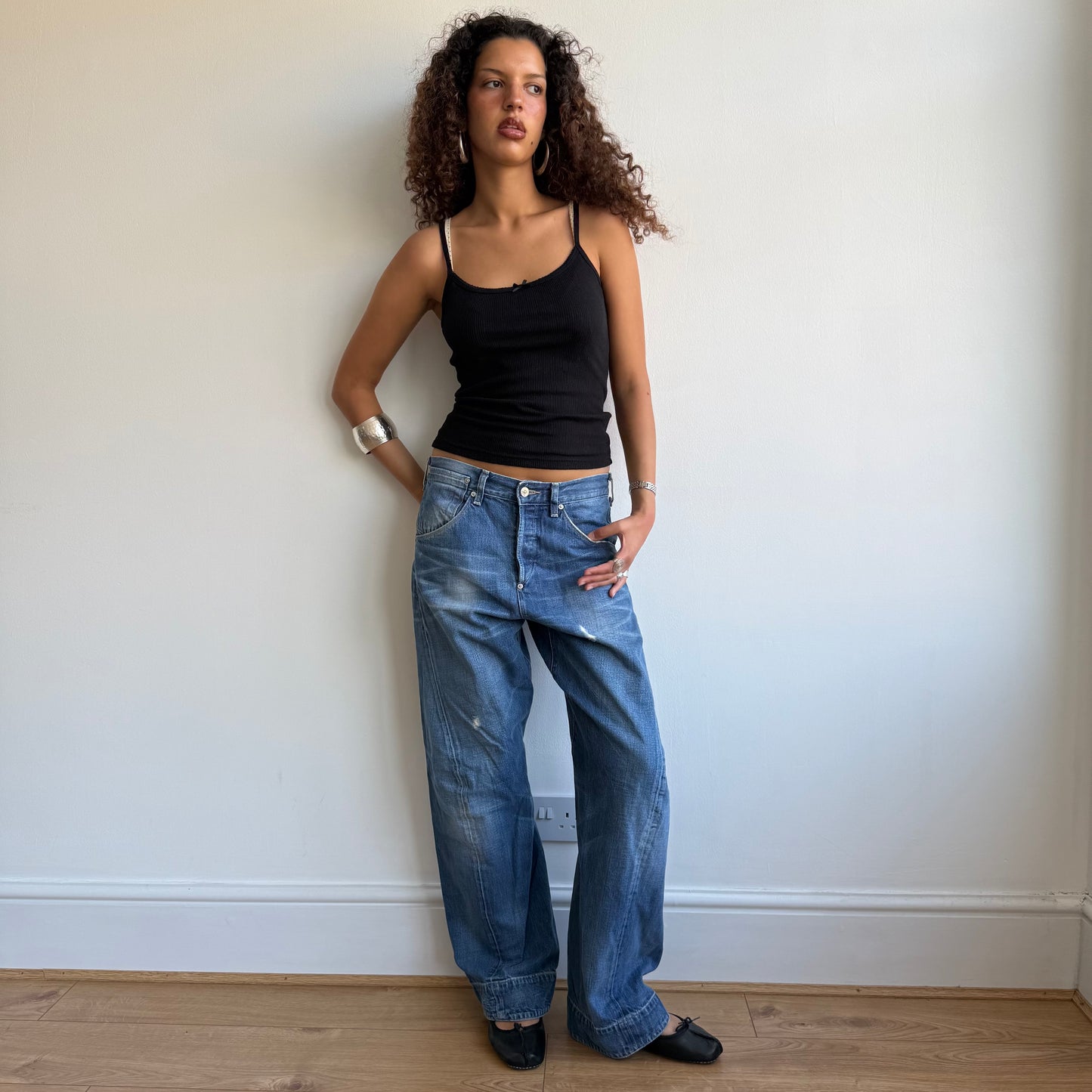 Levi’s Engineered cinch jeans - Size M
