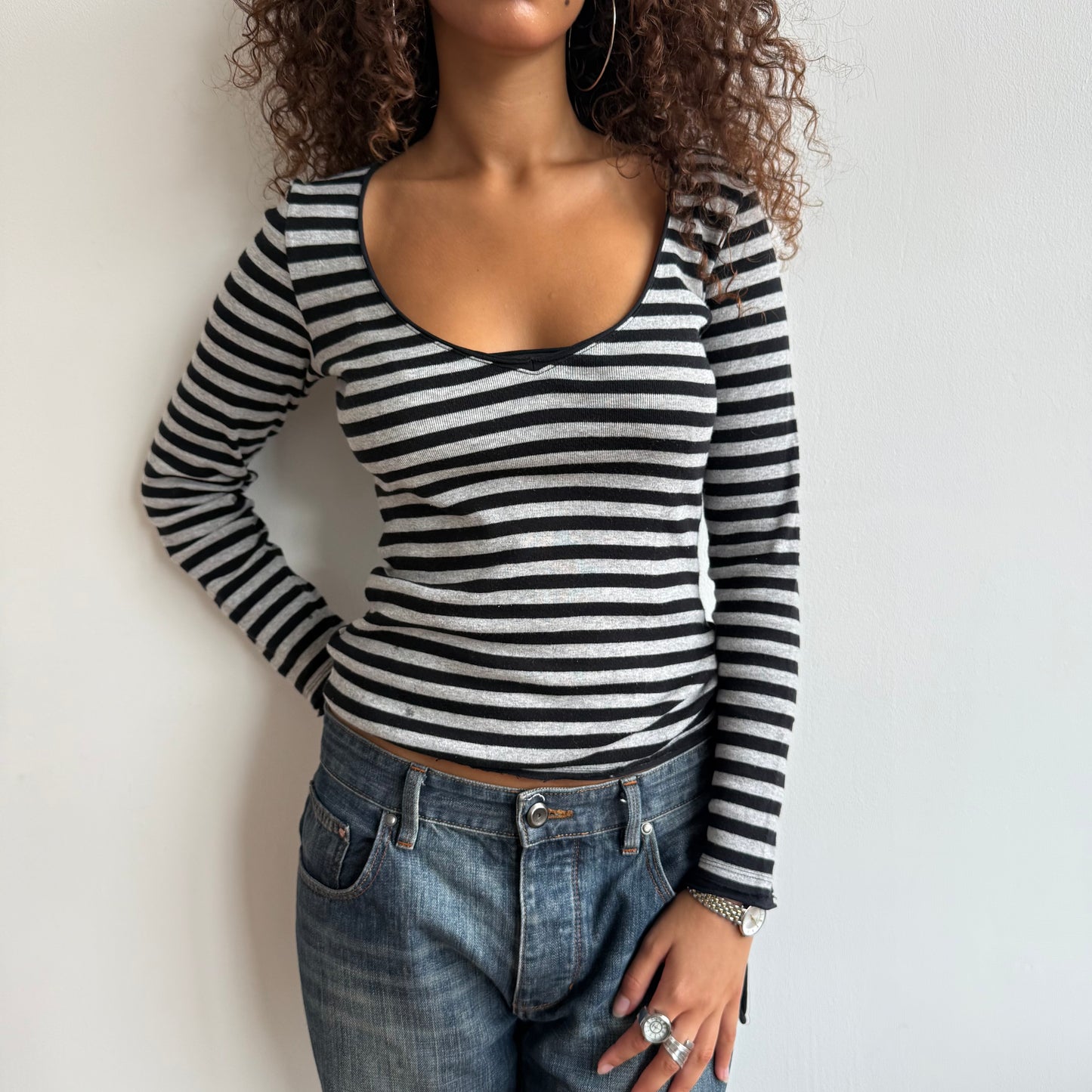 Black and grey long sleeve stripe top - S