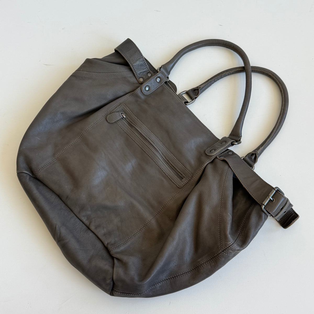Grey leather buckle bag - One Size