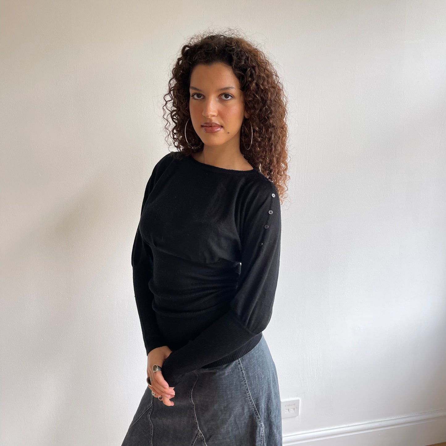 Black slouchy button jumper - Size S