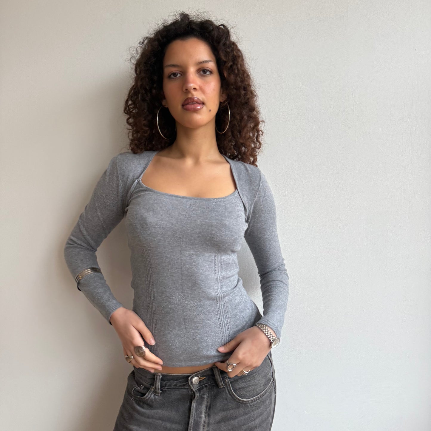 Grey long sleeve knit - Size S