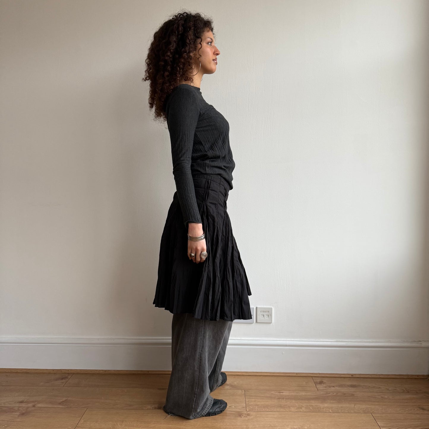 Black pleat midi skirt - Size S