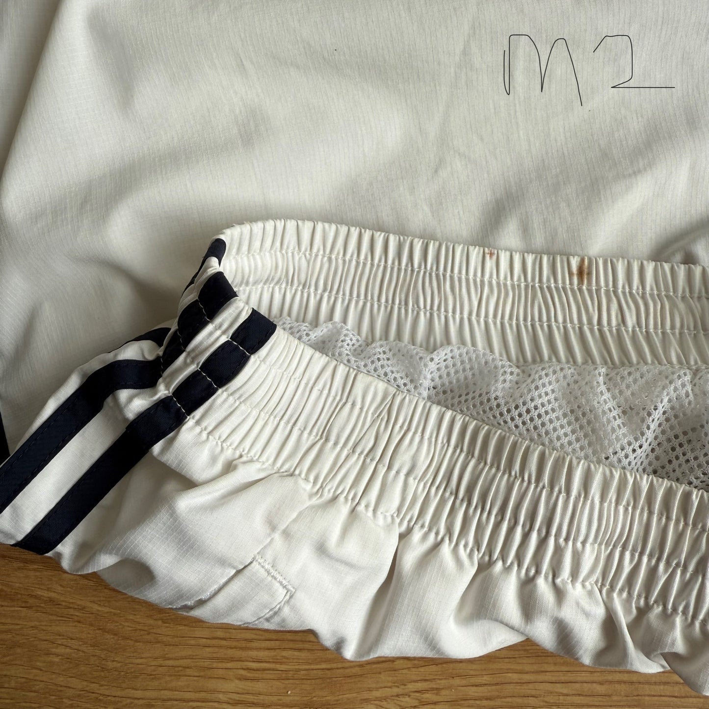 White Adidas cargo capris - Size S + M