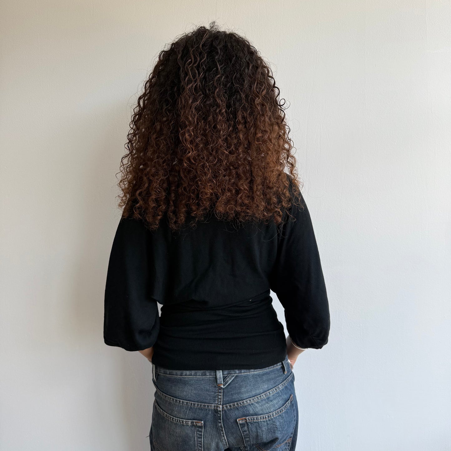Black short sleeve slouchy knit - Size S-M