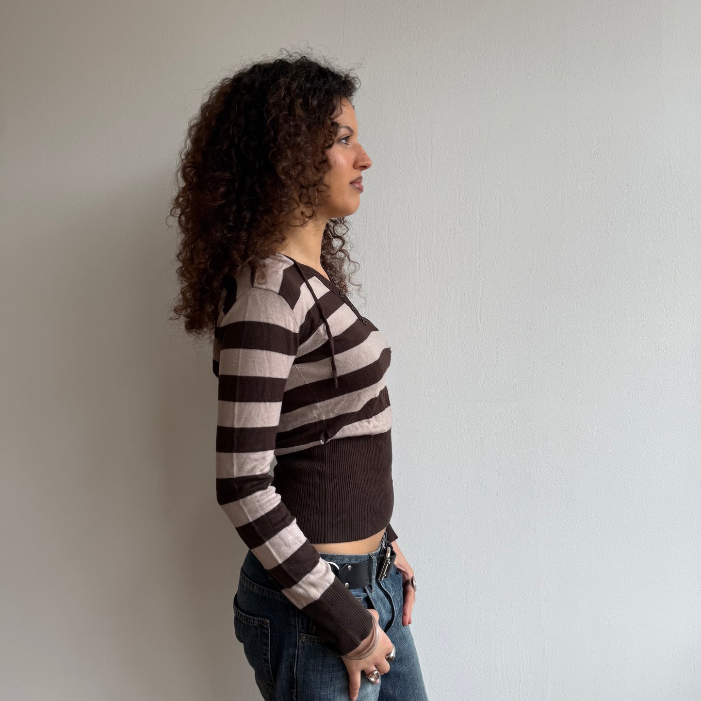 Brown striped hoodie - Size M