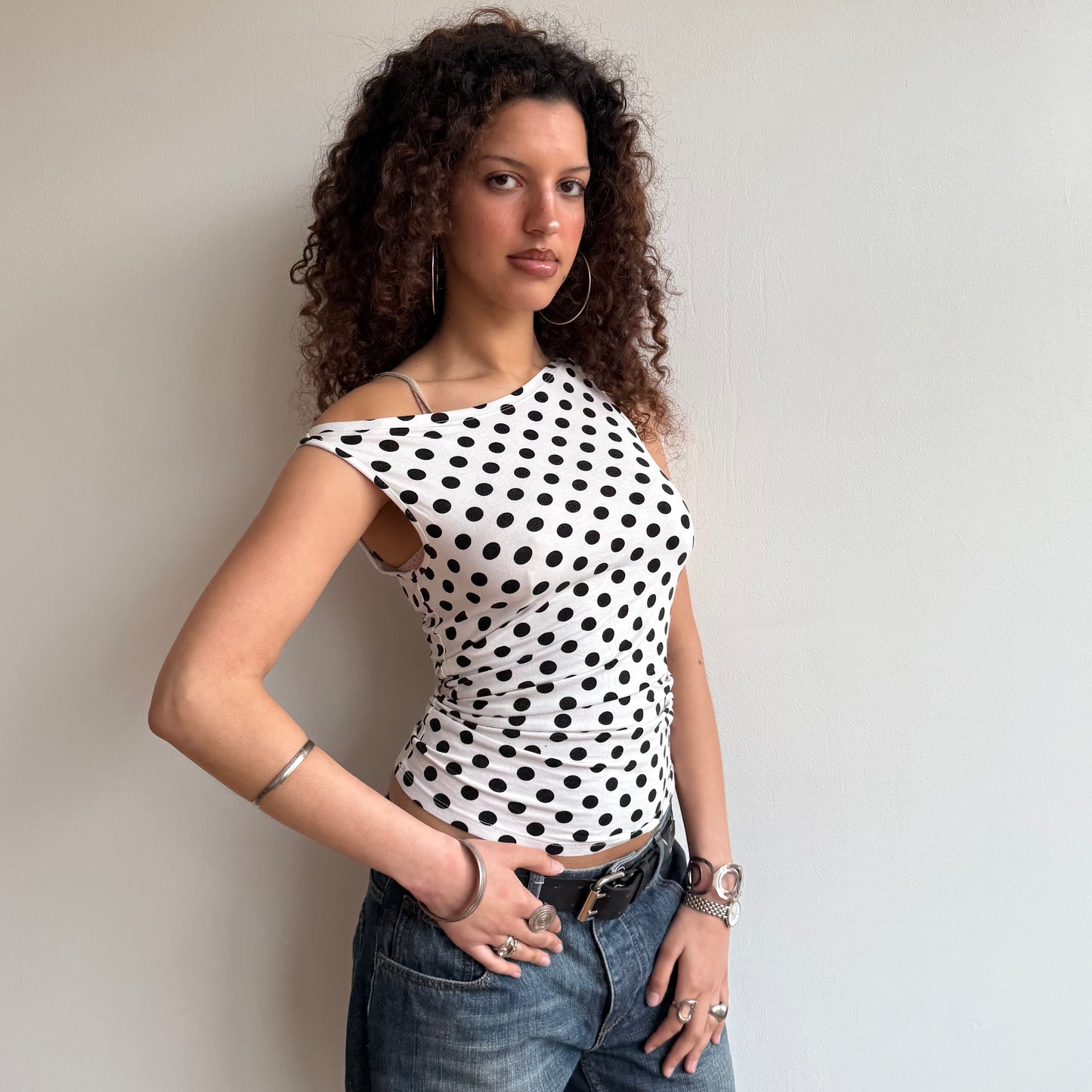White polka dot top - Size S + L