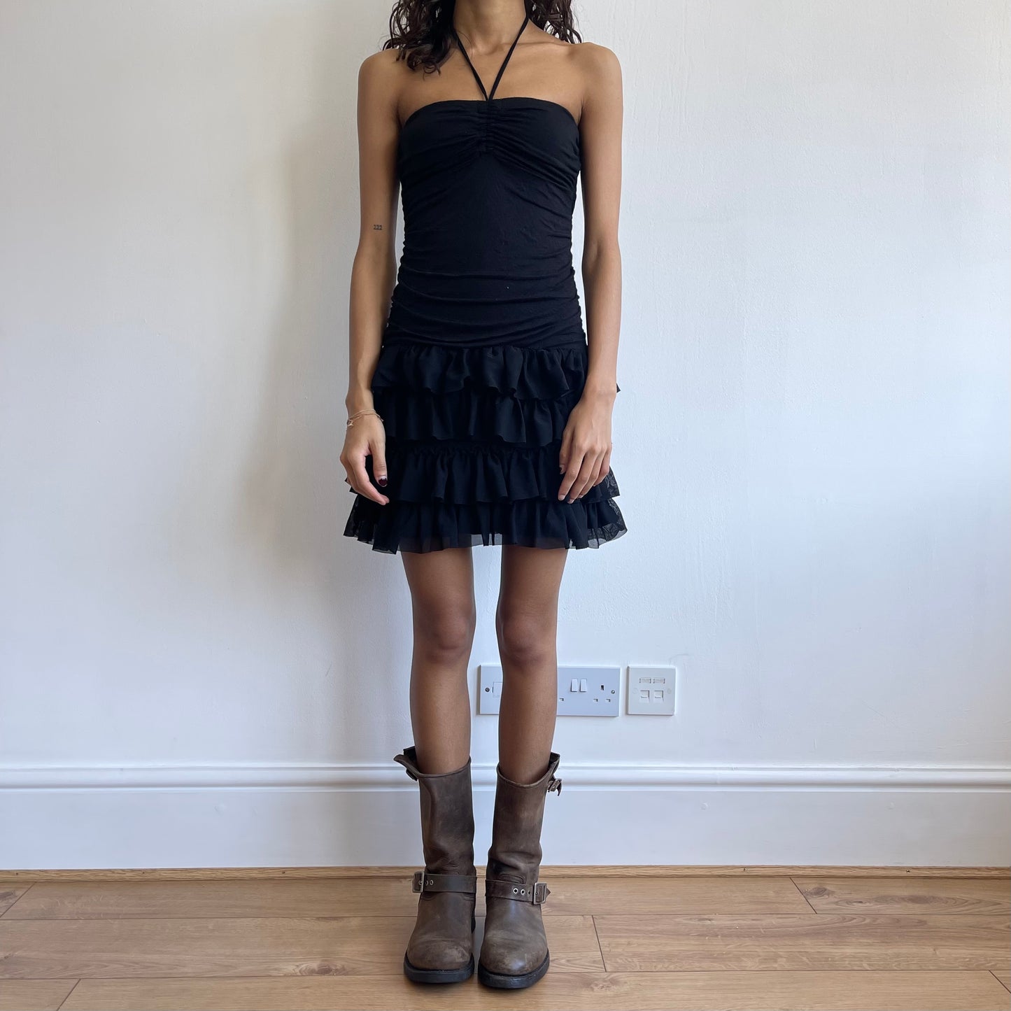 Black ruffle salsa dress - Size XS