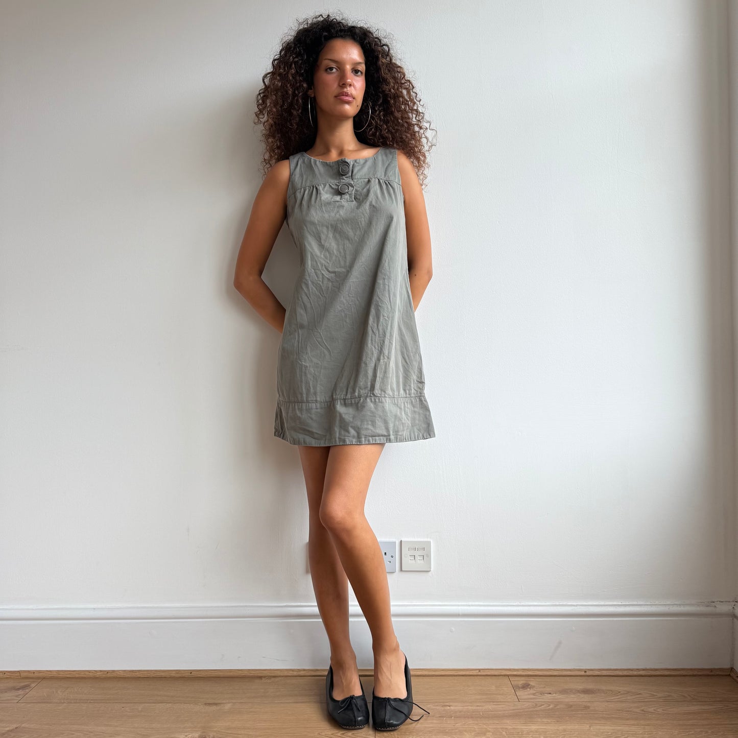 Khaki button dress - Size M