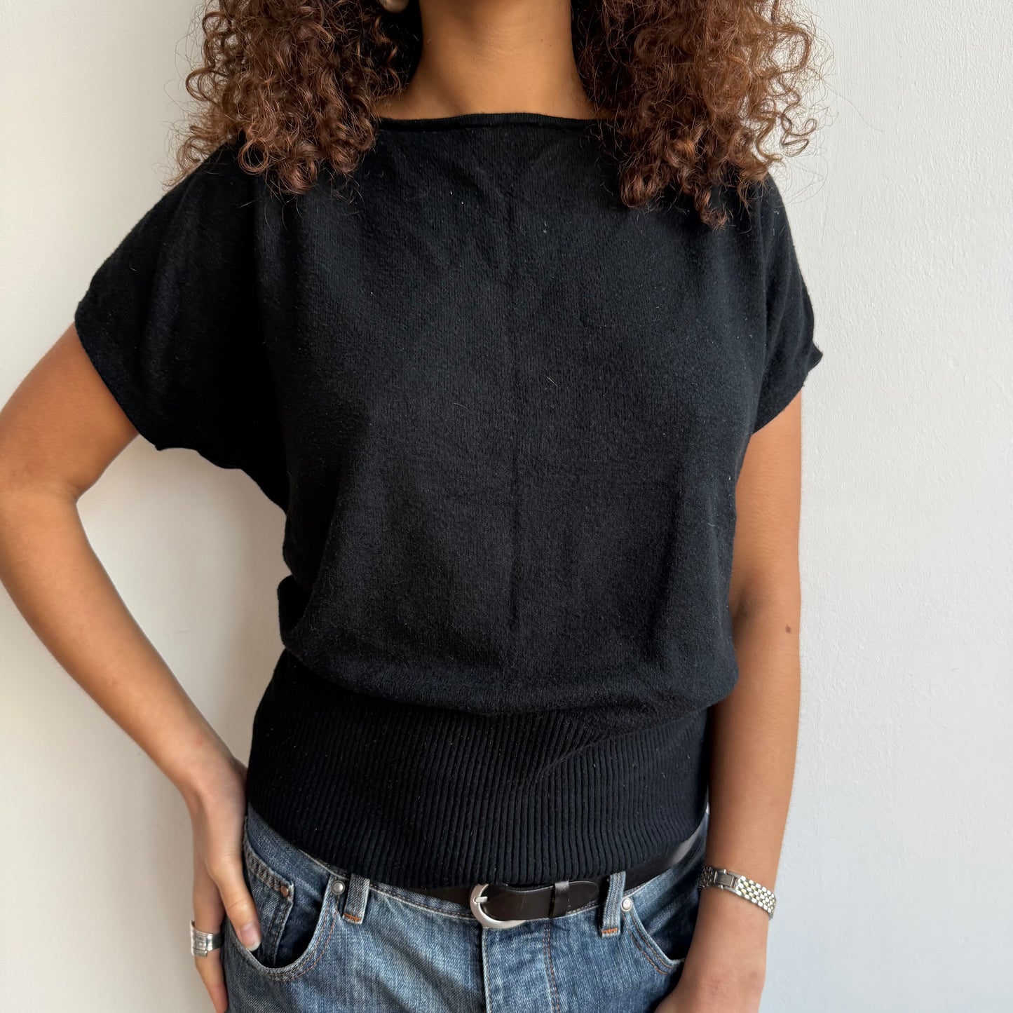 Black short sleeve slouchy knit - Size S