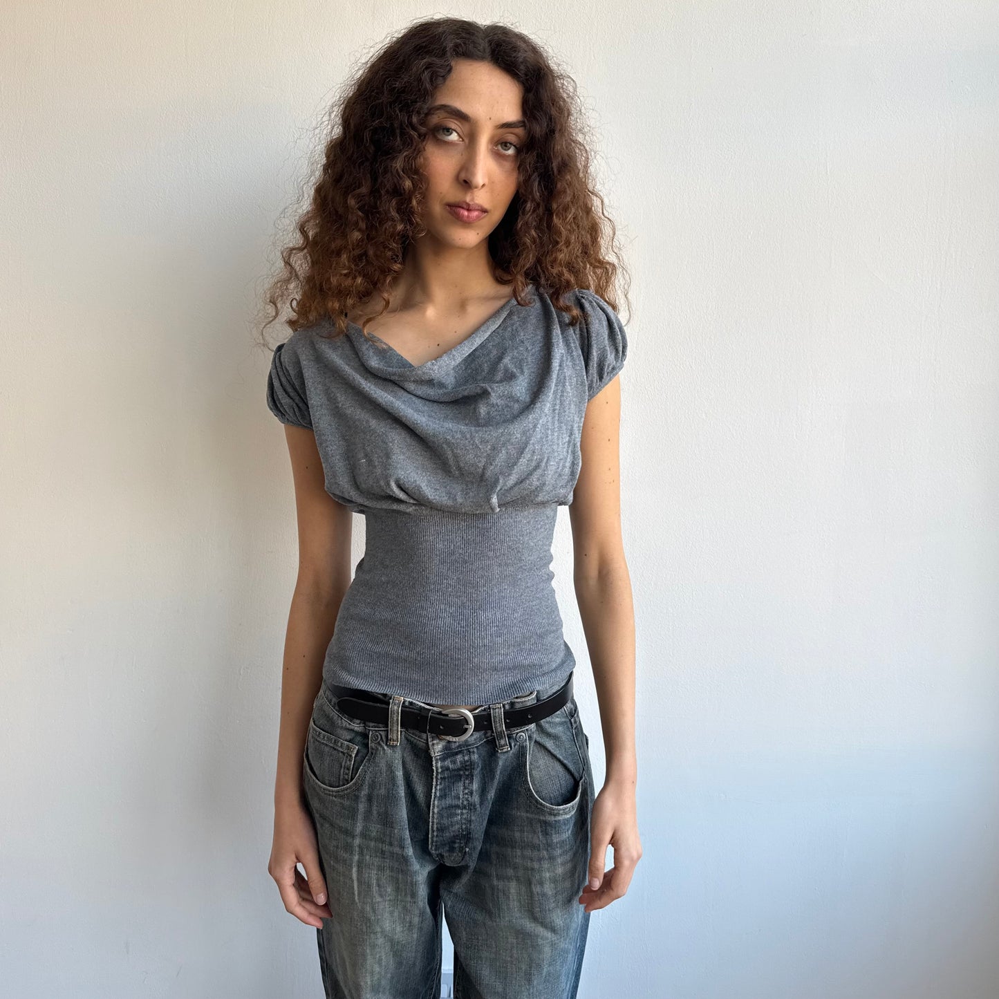 Grey short sleeve slouchy knit - Size S