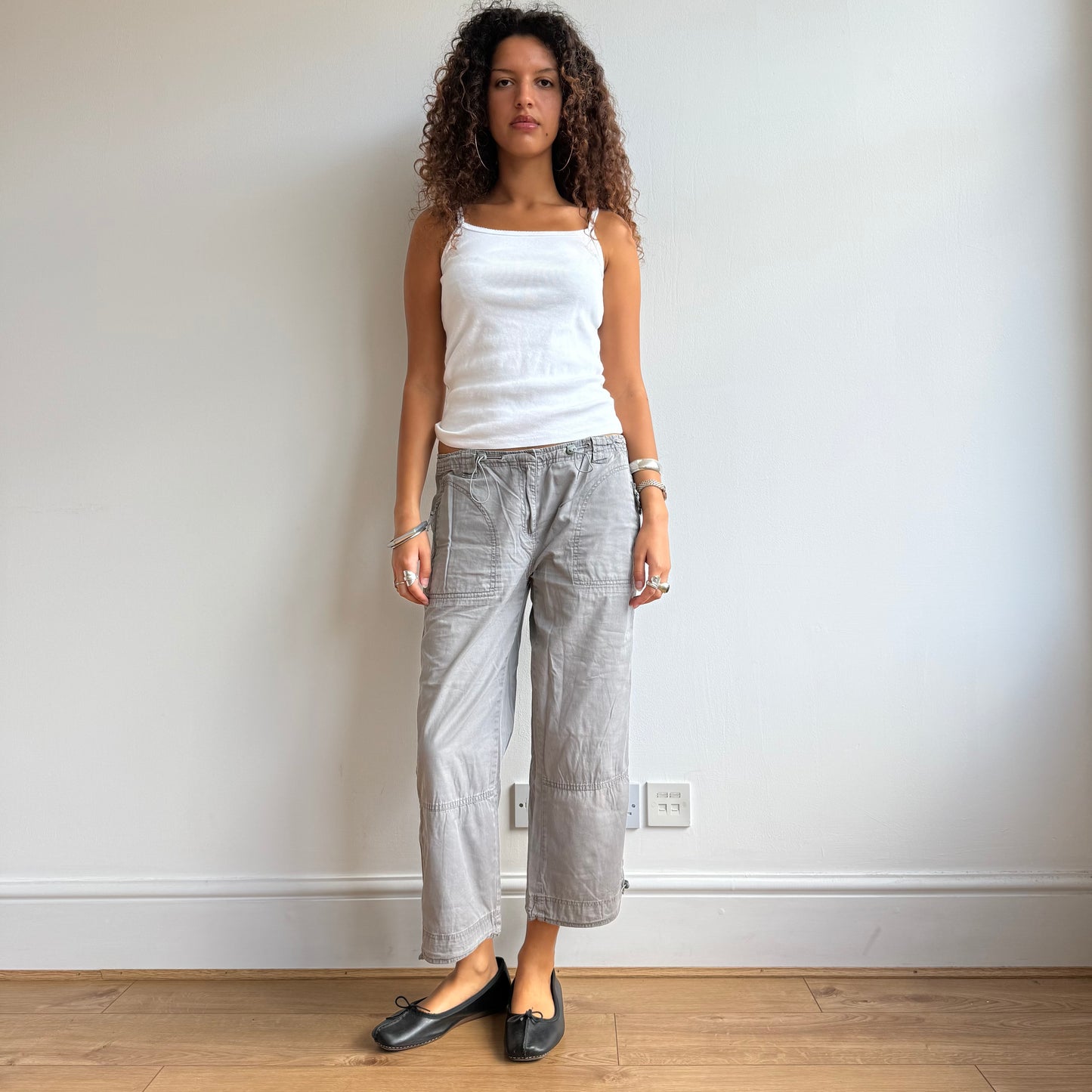 Khaki grey toggle capris - Size M
