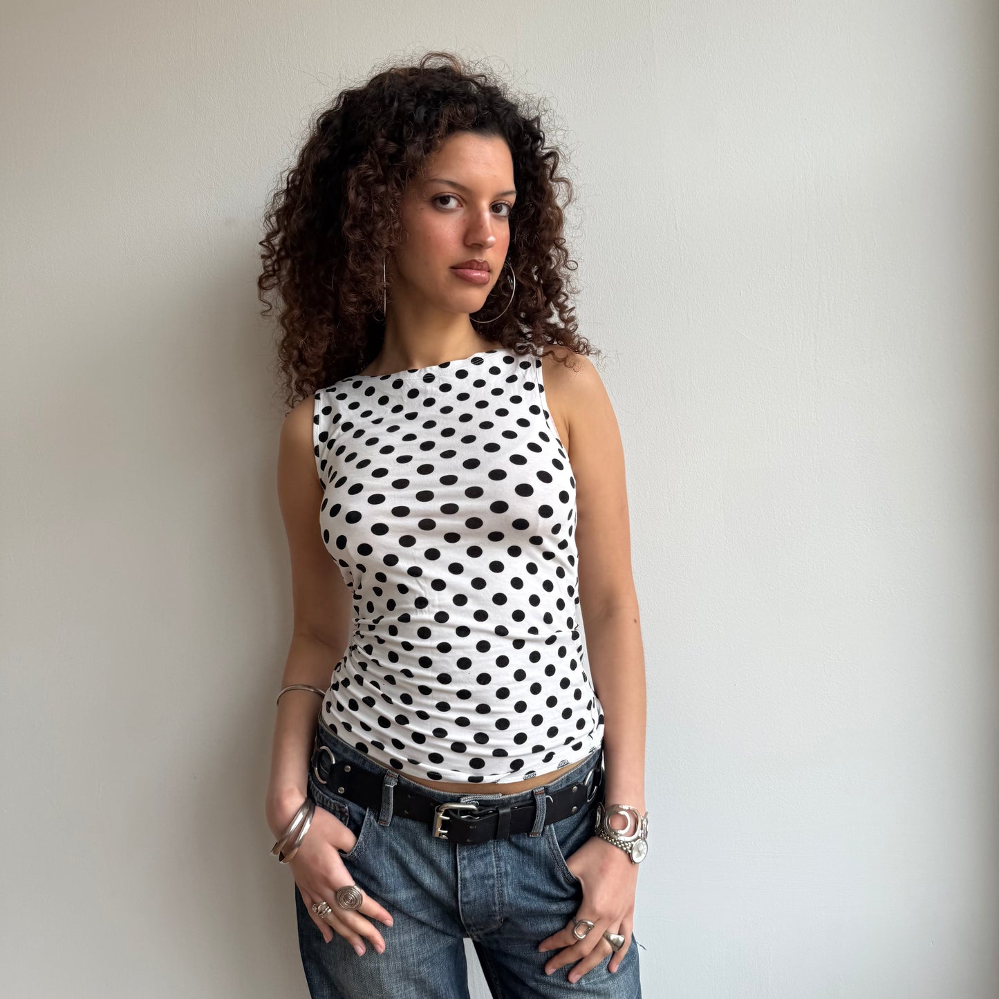 White polka dot top - Size S + L