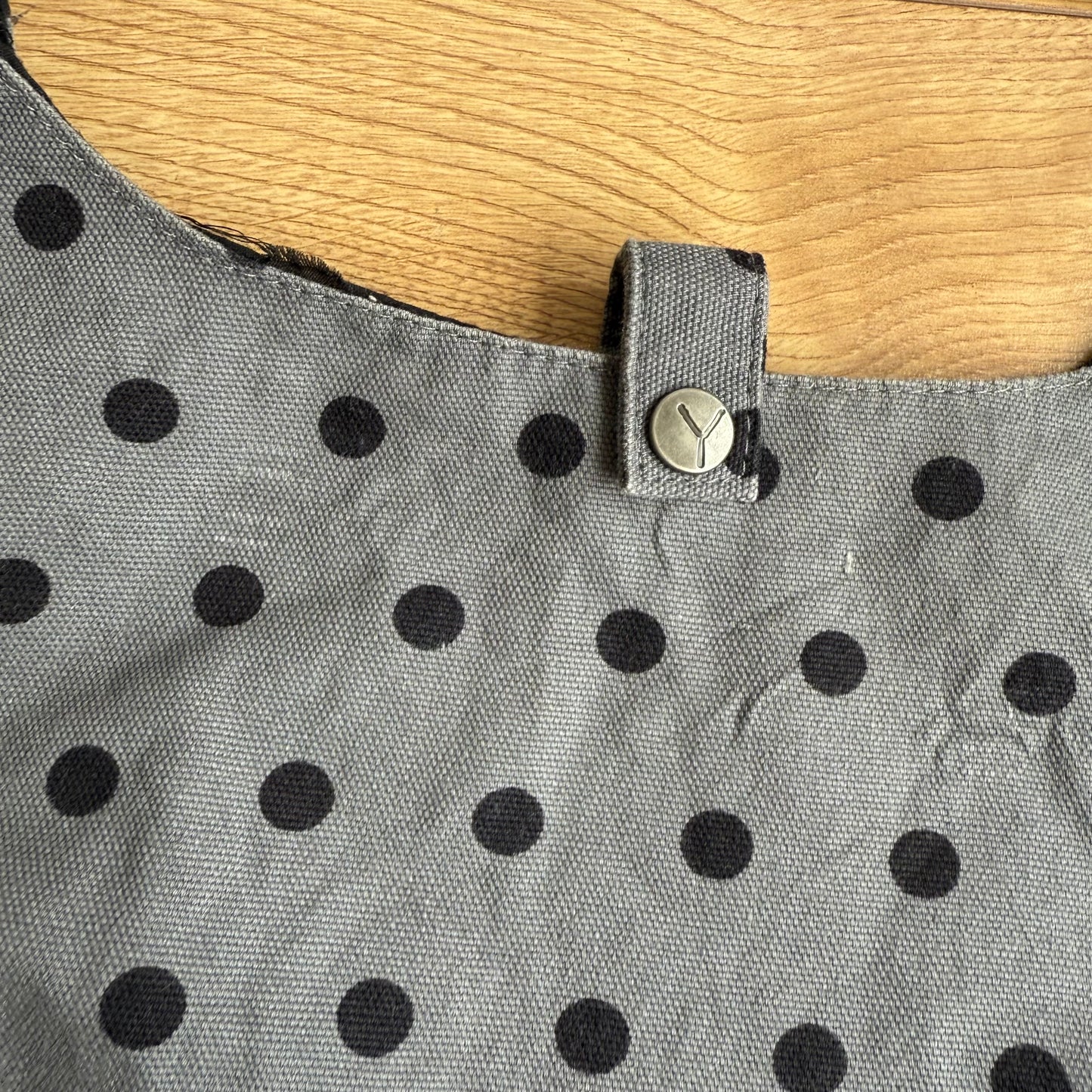 Grey polka dot bag