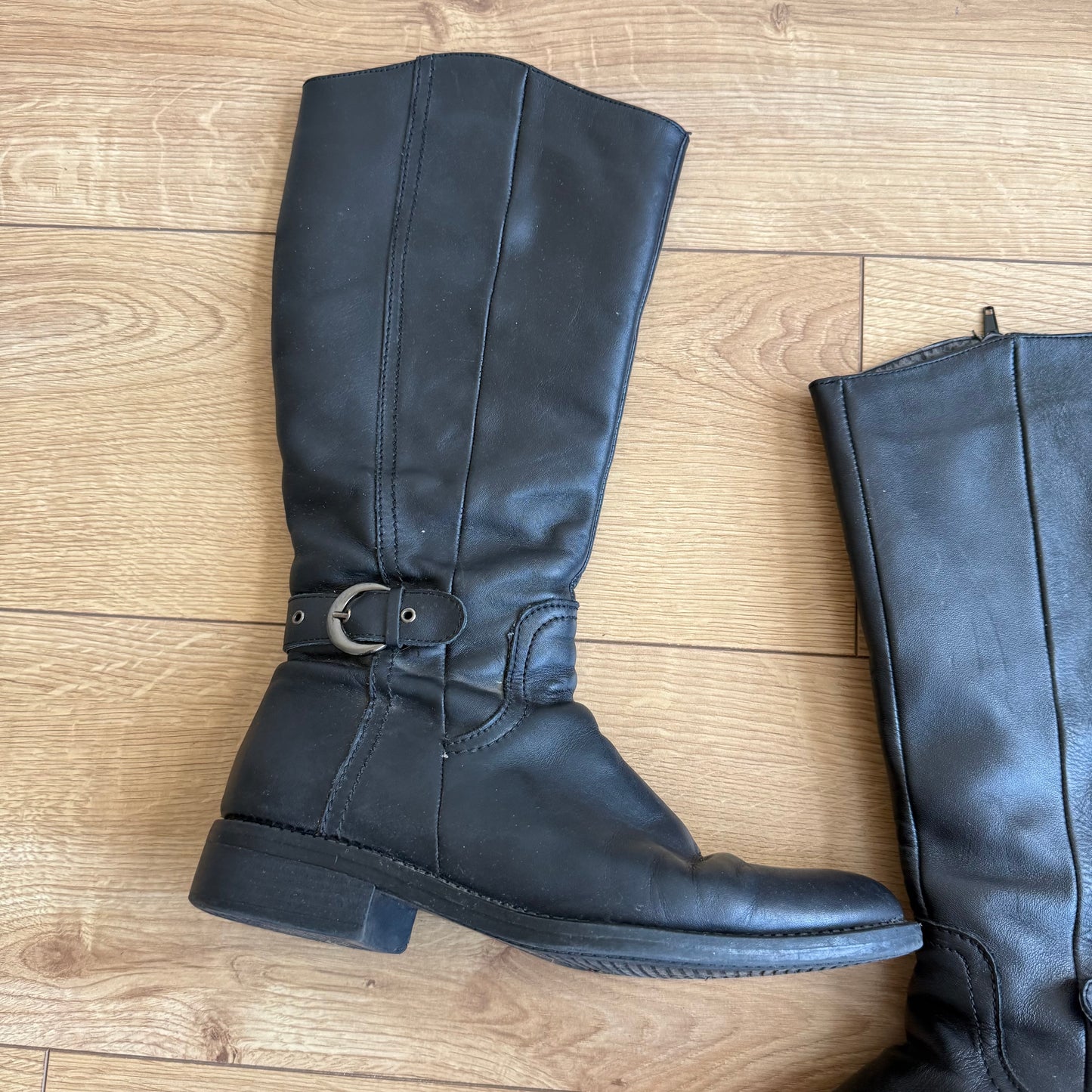 Black buckle boots - Size UK6