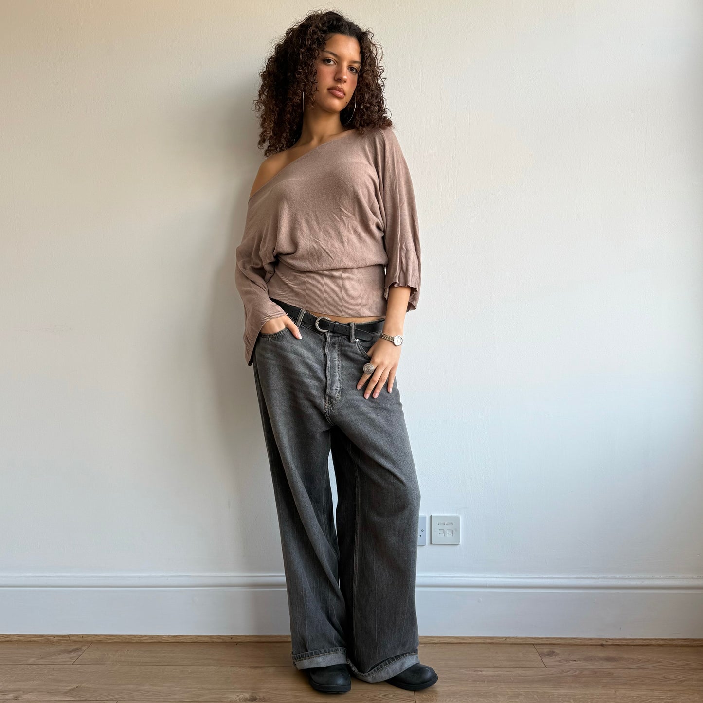 Tan slouchy knit - Size M