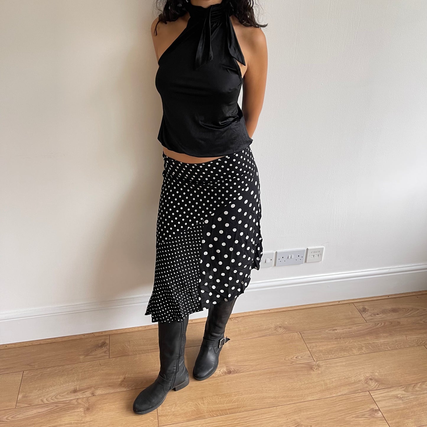 Polka dot asymmetric midi skirt - Size M/L