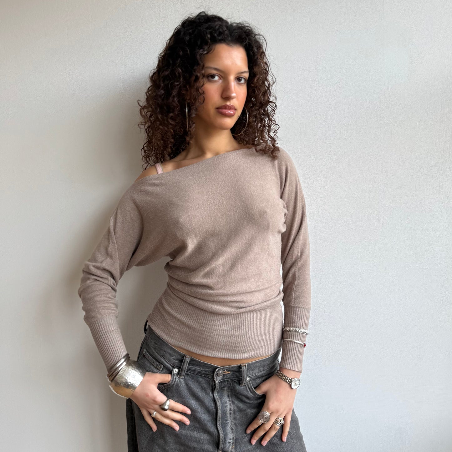 Beige slouchy knit jumper - Size S-M