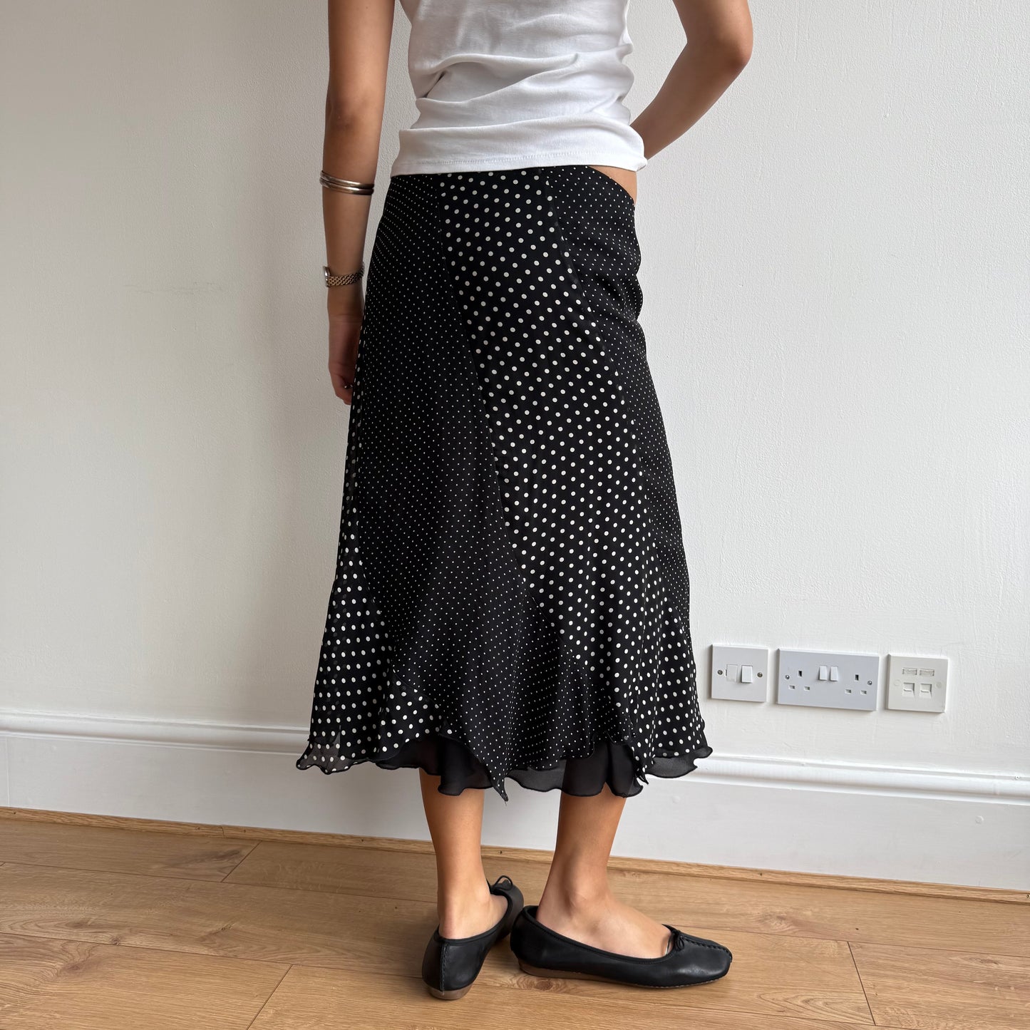 Black + white polka dot midi skirt - Size M