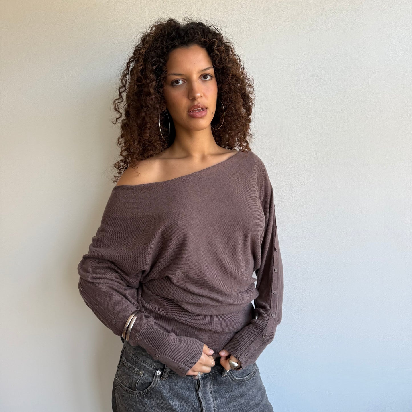 Brown slouchy button arm knit - Size S/M