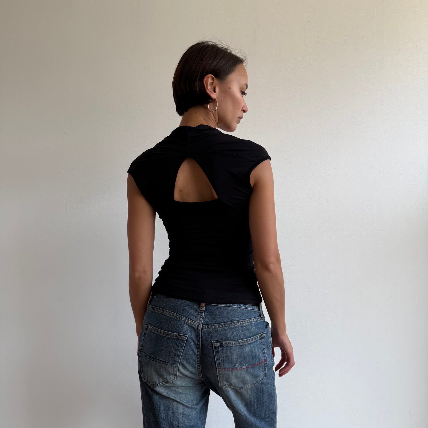 Black keyhole bolero top - Size S