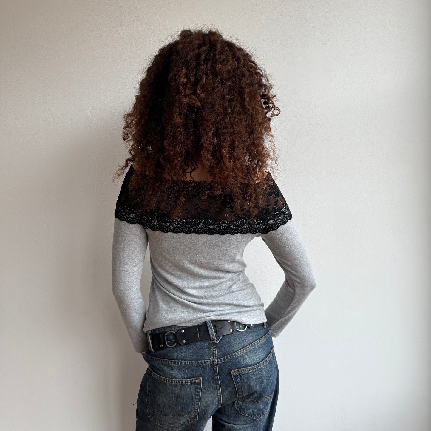 Grey Bardot lace knit top - Size S/M