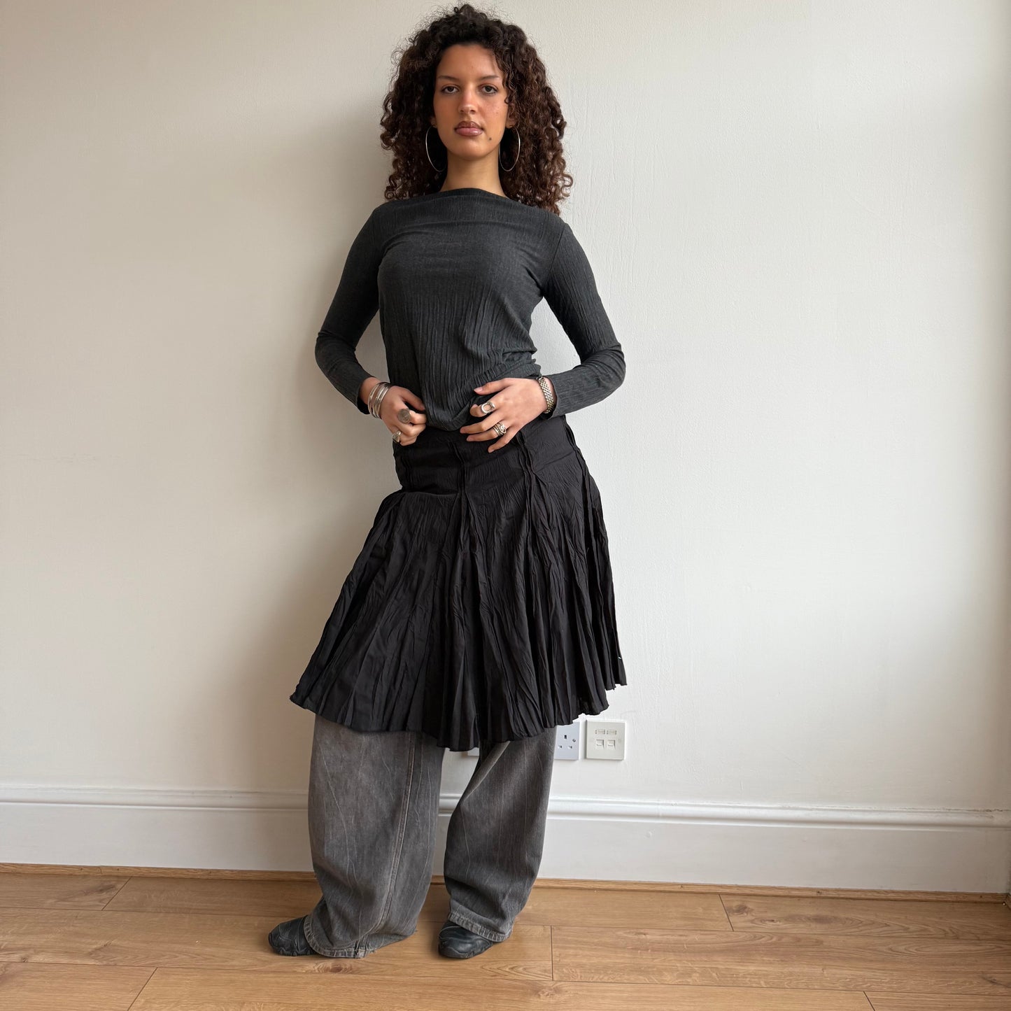 Black pleat midi skirt - Size S