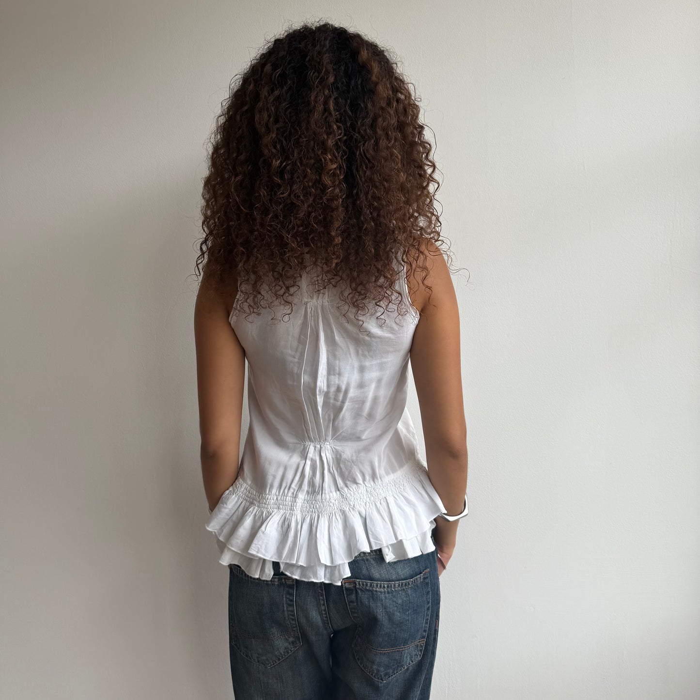 White MFG ruffle top - Size S