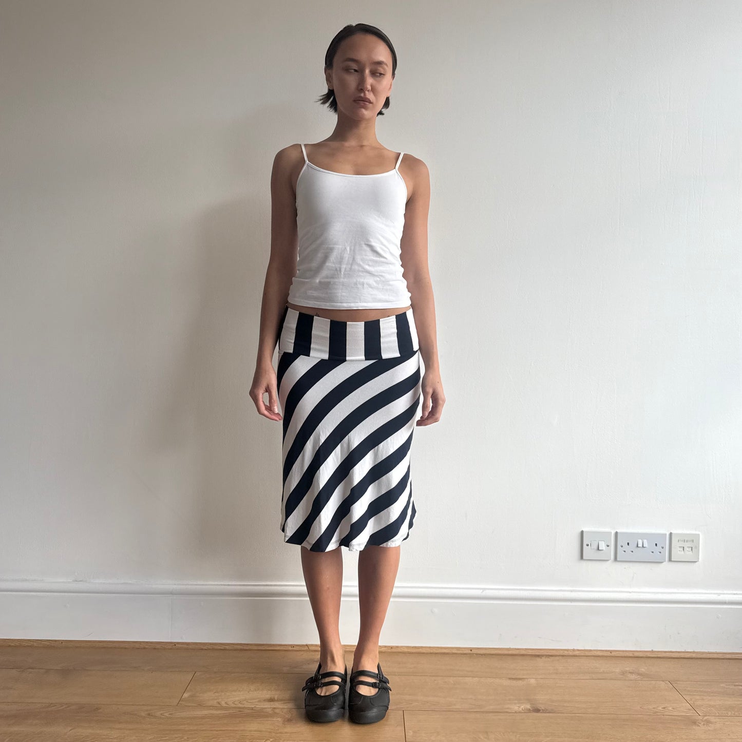 Navy + white striped midi skirt - Size S