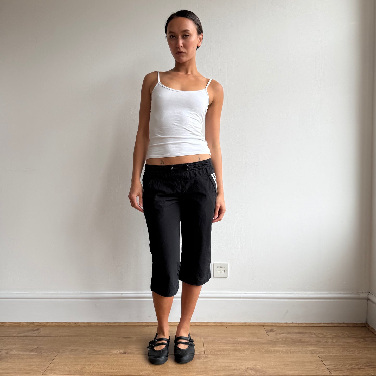 Black Adidas toggle capris - Size S