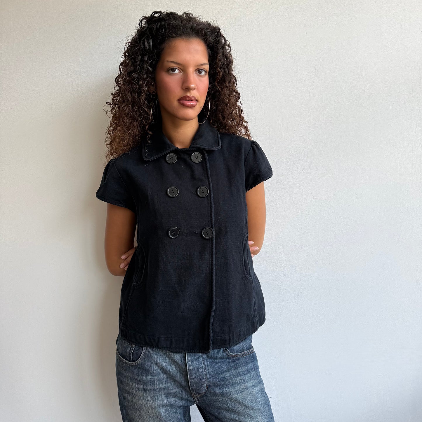 Black short sleeve peacoat - Size L